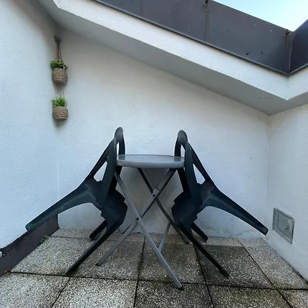 Lägenhet La Mansarda Del Centro